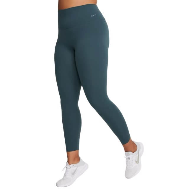 Nordstrom shoppers love these 'perfect' butt-sculpting leggings on