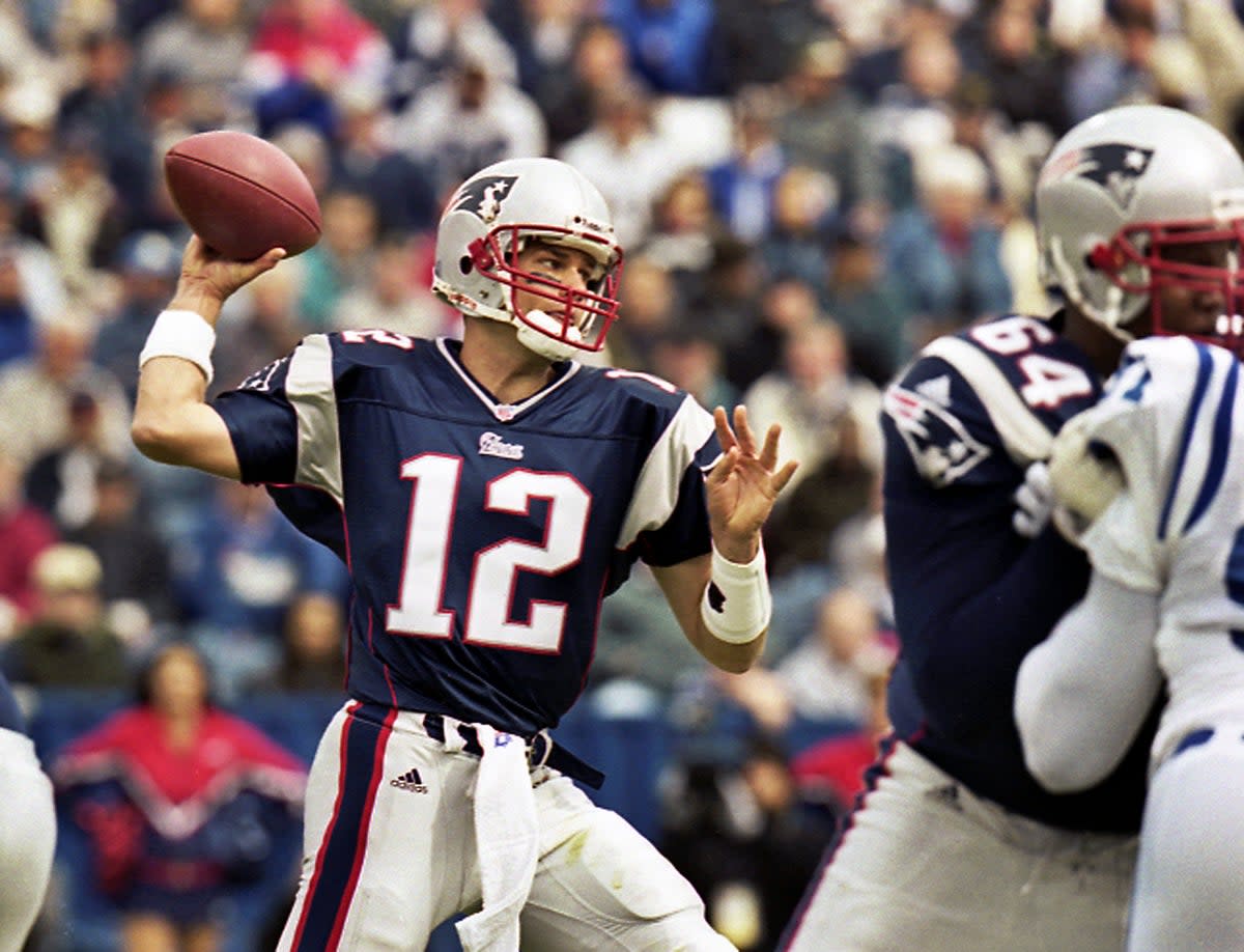 BRADY-RETIRO (AP)