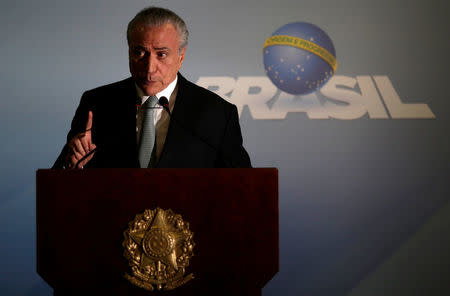 Brazil's President Michel Temer speaks at the Planalto Palace in Brasilia, Brazil, May 18, 2017. REUTERS/Ueslei Marcelino