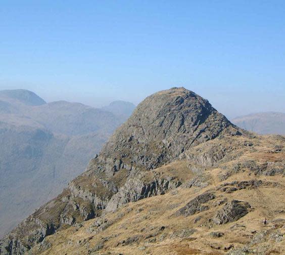 The Gloucestershire chieftain chose to be buried with what he may have perceived as a spiritually-endowed archer’s wrist guard – made of special stone obtained from near the remote summit of Pike of Stickle (or one of its neighbouring mountains) in the Lake District (Wikimedia Commons)