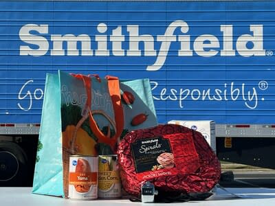 Holiday Hams and Gifts from Smithfield Marketplace