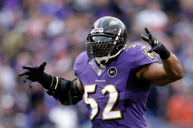 Best Tackles of Ray Lewis's Hall of Fame Career