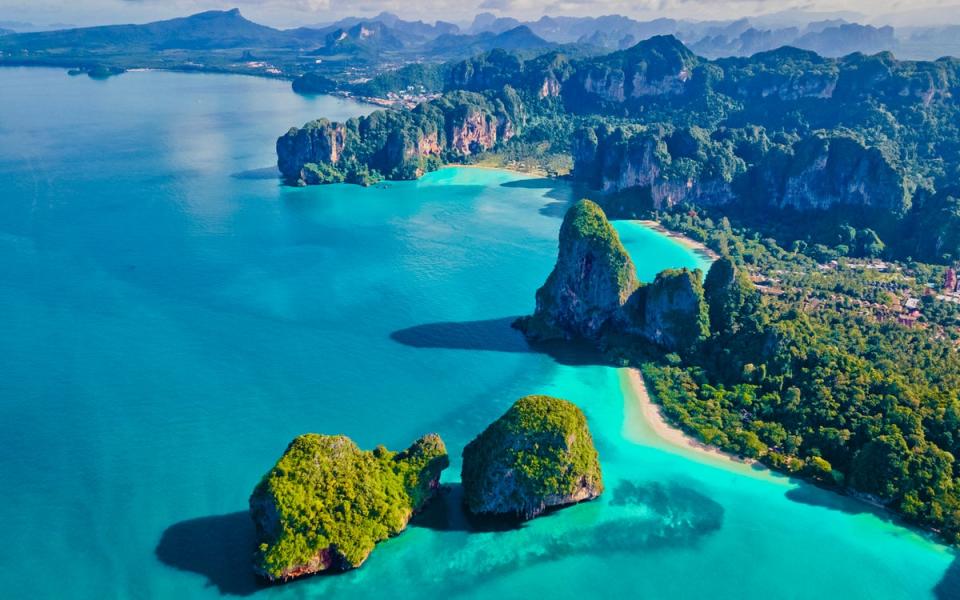 A drone shot of Railay Bay (Getty Images/iStockphoto)