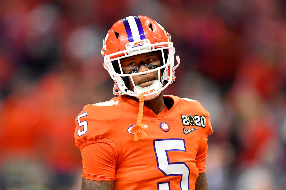 Clemson's last gasp was stifled by a questionable pass interference penalty against Tee Higgins. (Alika Jenner/Getty Images)