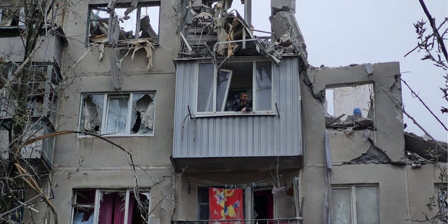 Consequences of a Russian missile attack on a house in Slovyansk on April 14, where at least nine people died