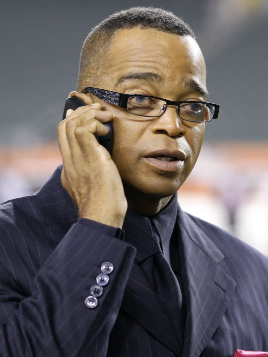 ESPN anchor Stuart Scott died January 4 at the age of 49 after a seven-year battle with cancer. The North Carolina native joined ESPN in 1993 and brought a hip, urban edge to sports broadcasting, peppering highlights with catchphrases like “Boo-yah!” and “as cool as the other side of the pillow.” Scott went on to anchor ABC’s coverage of NBA basketball and ESPN’s “Monday Night Football” postgame show, even during his cancer treatment; he is survived by two teen daughters, Taelor and Sydni. (Source: Yahoo Magazines PYC)