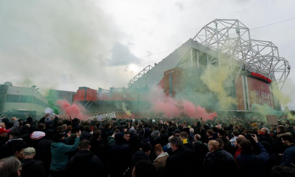 Manchester United fans protest against the Glazers before the game against Liverpool.