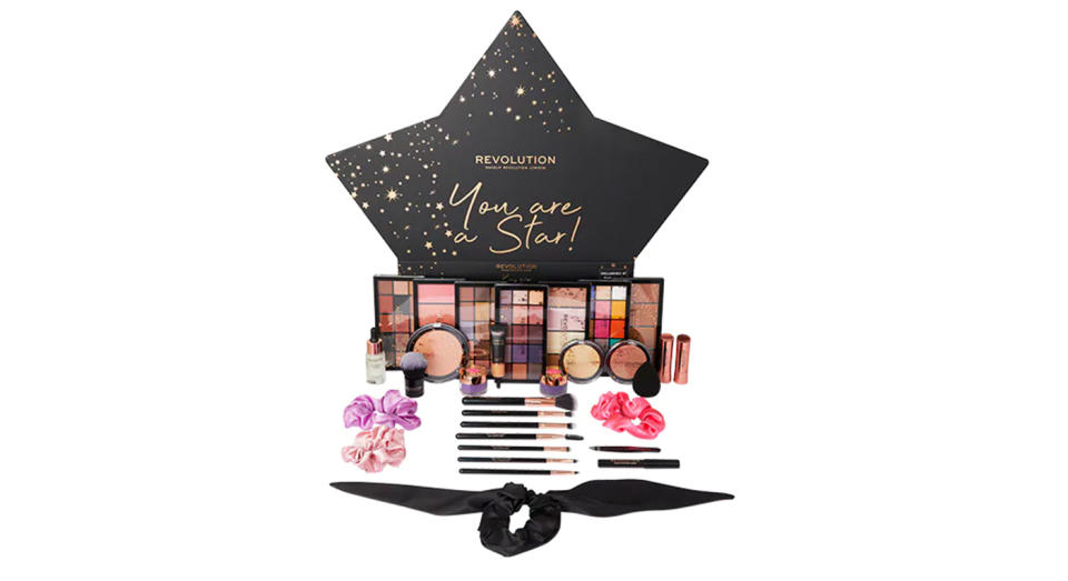Revolution You Are A Star Makeup Gift Set