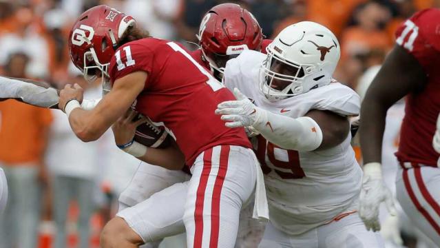 Tackle Football Makes a Comeback in the Heart of Texas - The New York Times