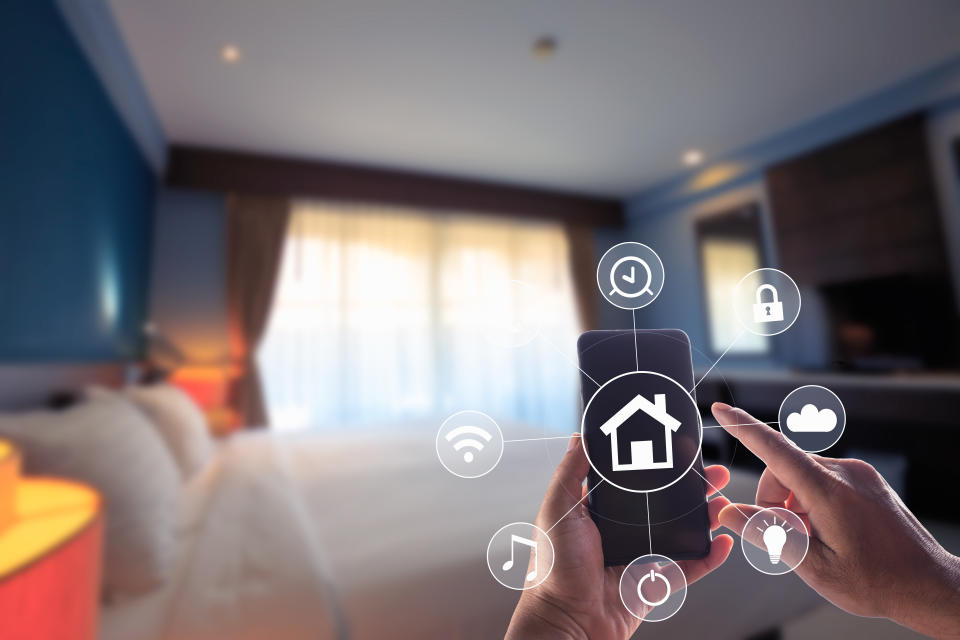 There is a trend among the rich to modernize the house with smart technology instead of remodeling.  Photo: Getty Images. 