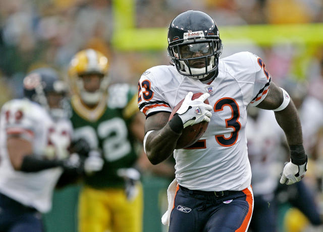 Devin Hester 2013 Action Sports Photo Item VARPFSAAQG090