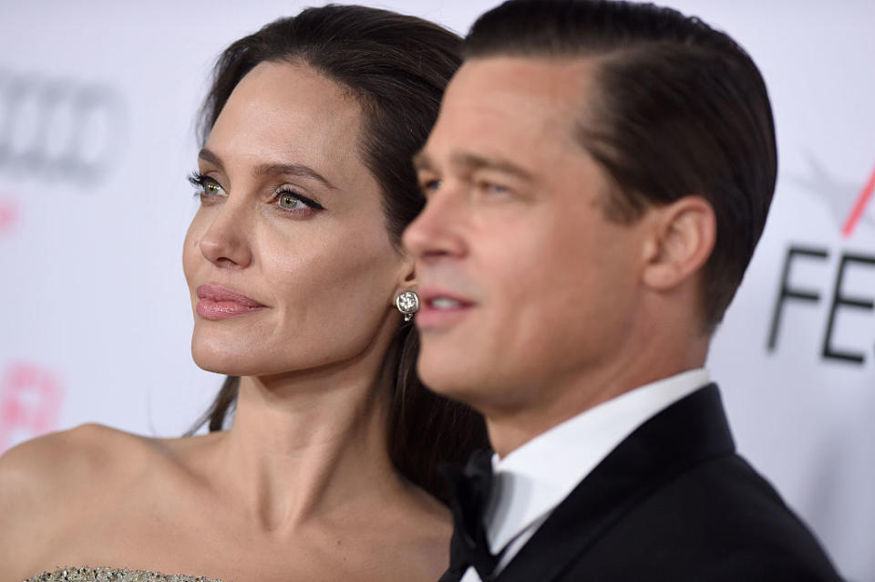 Angelina Jolie chiede il divorzio da Brad Pitt