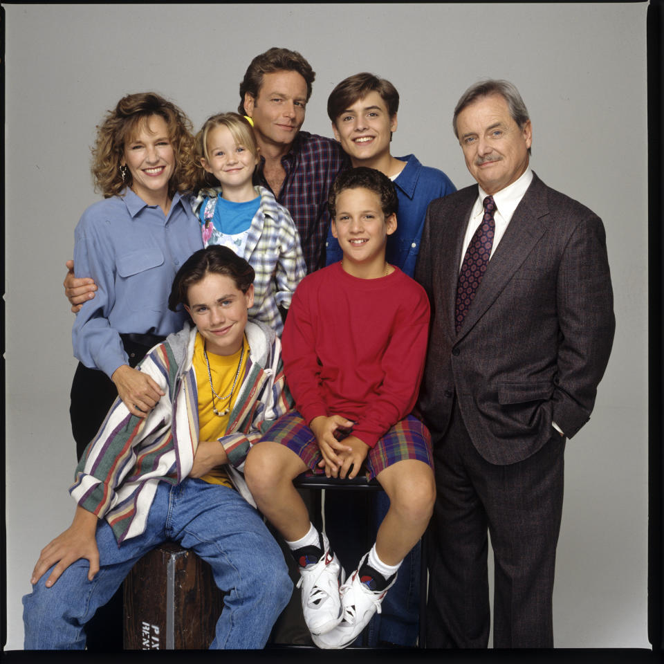 BOY MEETS WORLD - Gallery - Shoot Date: July 29, 1993. (Photo by Walt Disney Television via Getty Images Photo Archives/Walt Disney Television via Getty Images) L-R: BETSY RANDLE;RIDER STRONG;LILY NICKSAY;WILLIAM RUSS;BEN SAVAGE;WILL FRIEDLE;WILLIAM DANIELS