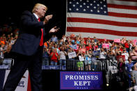 <p>President Donald Trump holds a rally with supporters at an arena in Cedar Rapids, Iowa, June 21, 2017. (Photo: Jonathan Ernst/Reuters) </p>