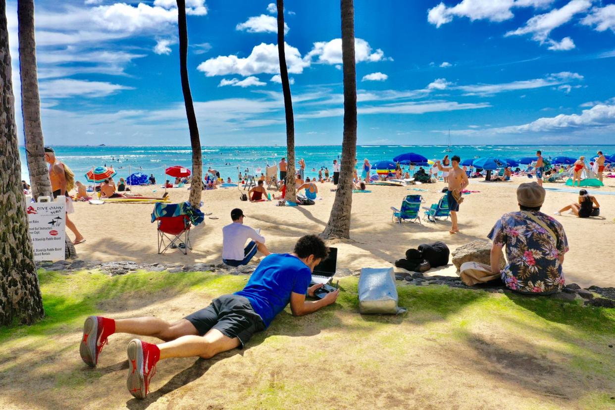 Michael Peres working in Waikiki, Honolulu