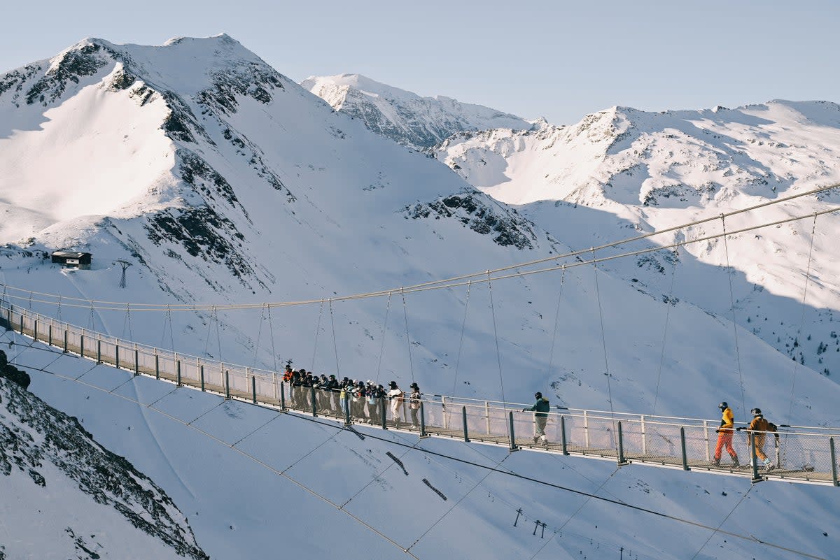 Panoramic views from the Bad Gastein suspension bridge  (Adam Batterbee)