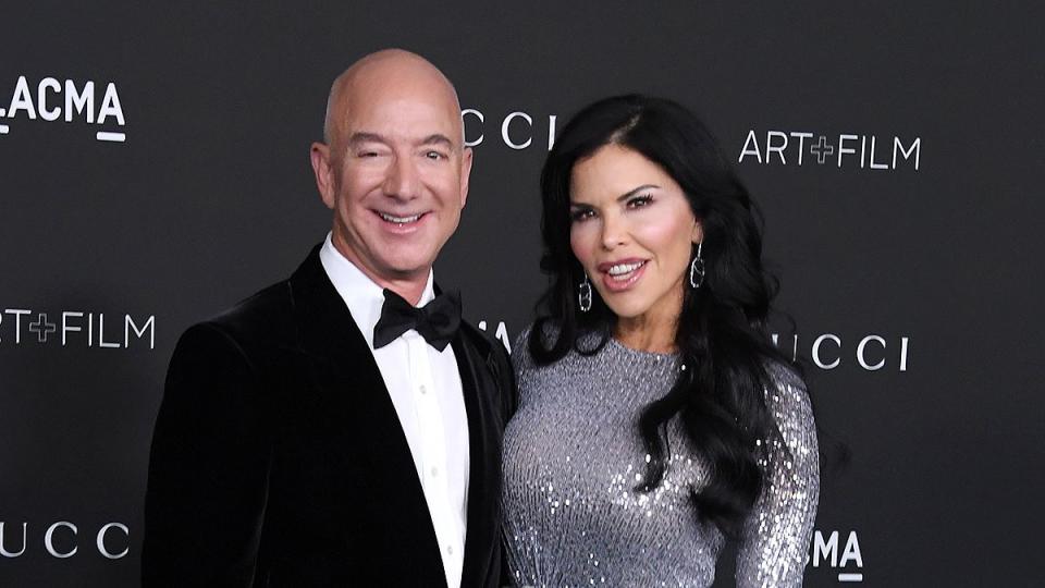 Jeff Bezos and Lauren Sanchez attend the 10th Annual LACMA ART+FILM GALA honoring Amy Sherald, Kehinde Wiley, and Steven Spielberg presented by Gucci at Los Angeles County Museum of Art on November 06, 2021 in Los Angeles, California.