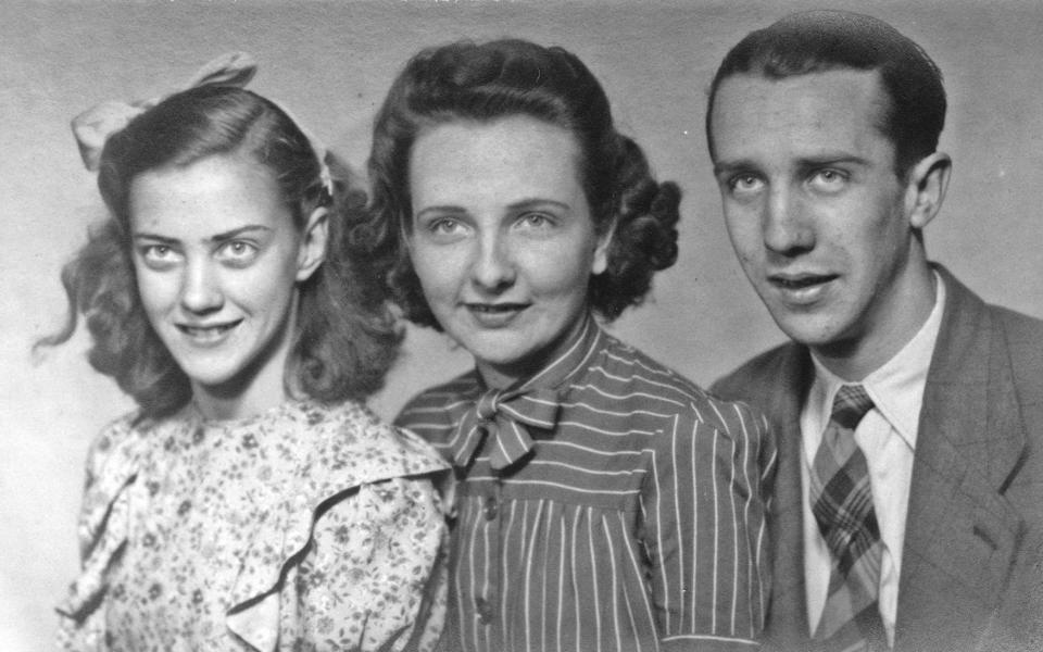 A young Atkins pictured with her mother, Annie, and father, Arthur - Jessica Callaghan/Little Brown