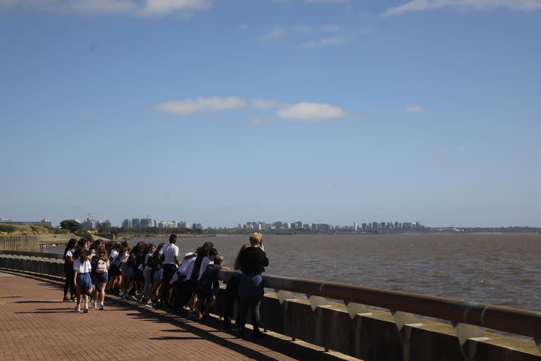 Río de la plata; Costanera norte; costanera; contaminación; sociedad; parque de la memoria; buenos Aires; Club de pescadores; Reserva ecológica; Parque de los niños; ribera porteña; ecología