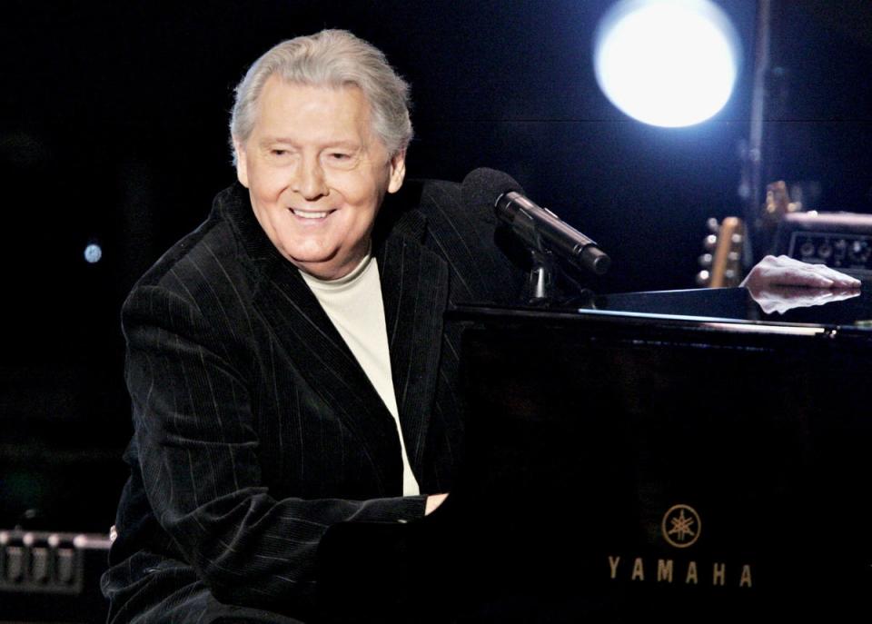 Performing during a tribute to Johnny Cash at the Pantages Theatre, LA, on 25 October 2005 (Getty)