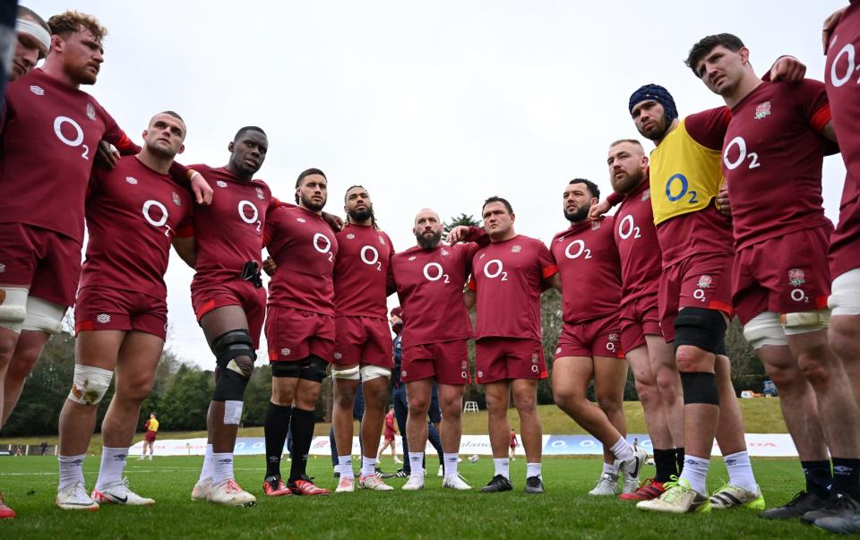 England vow to win back Twickenham crowd after World Cup warm-up jeers