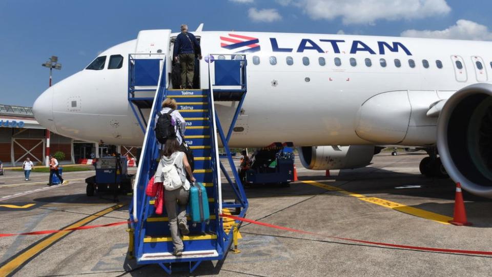 Avión de LATAM