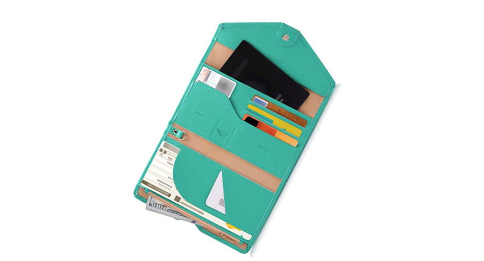 Protect your personal information with this eco-friendly trifold travel document organizer (Photo: Zoppen)