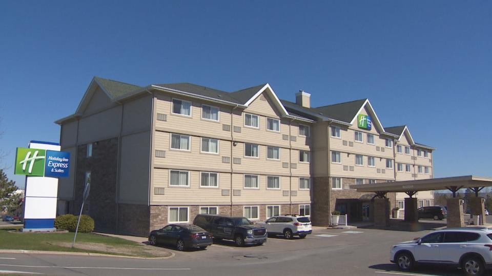 The Holiday Inn and Suites in Fredericton has fewer rooms than its sister hotel in Saint John and no indoor pool.   It also sold for $2.26 million less but is assessed by Service New Brunswick to be worth 82 per cent more.