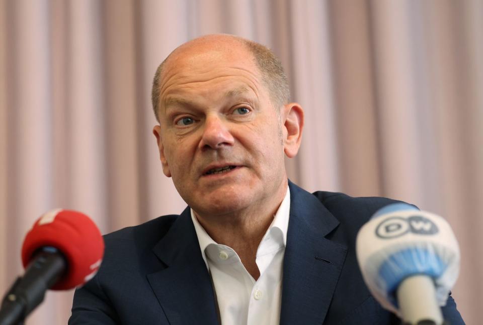 SPD-Spitzenkandidat Olaf Scholz kommt mit einem Durchschnittswert von 0,9 in der Beurteilung von Sympathie und Leistung deutlich besser weg als Baerbock mit minus 0,2. (Bild: 2021 Getty Images / Sean Gallup)