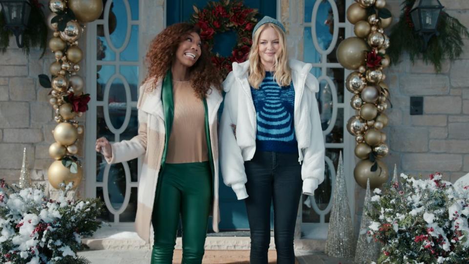 Brandy Norwood and Heather Graham in Best. Christmas. Ever.