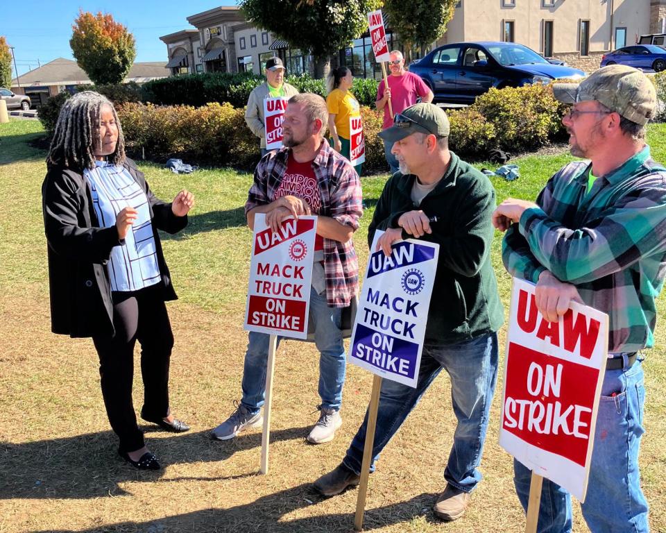 Hagerstown Mayor Tekesha Martinez, who is seeking the Democratic nomination for the 6th Congressional District, speaks to members of United Auto Workers Local 171 on Tuesday on the picket line near Volvo Group Trucks powertrain facility north of Hagerstown.