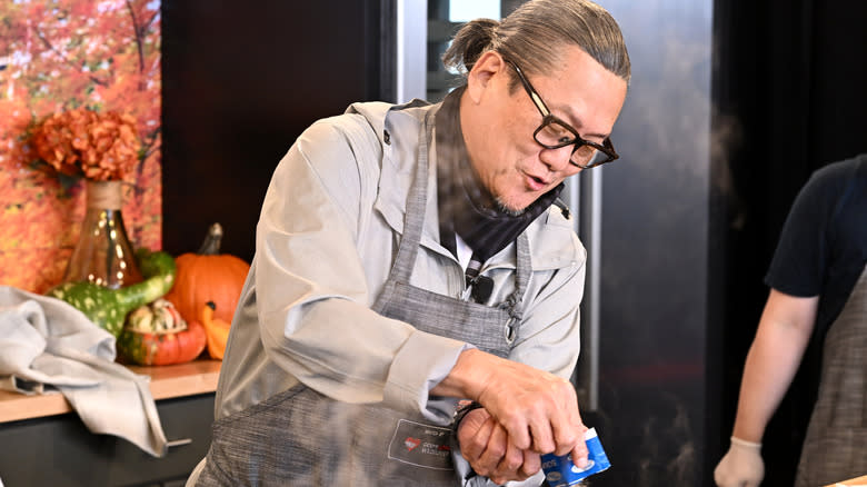 Chef Masaharu Morimoto cooking