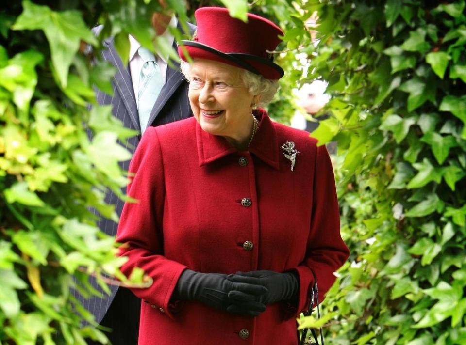 Queen Elizabeth, Life in Pictures