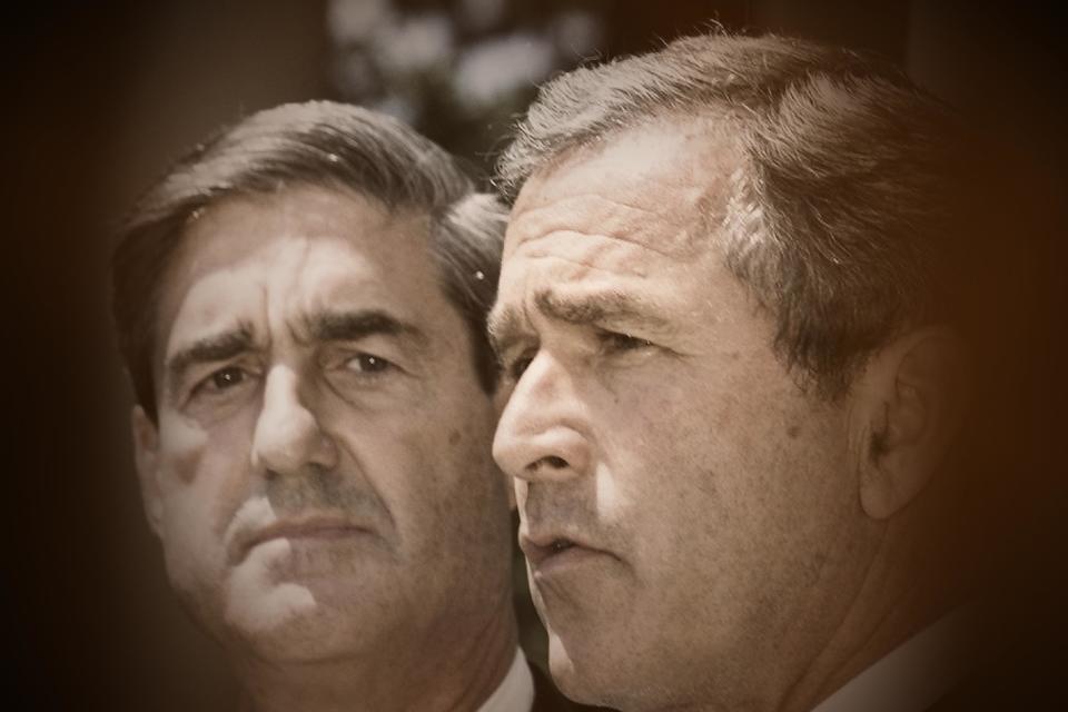 President George W. Bush, right, announced the appointment of U.S. Attorney Robert Mueller as the new FBI director&nbsp;on July 5, 2001. (Photo: Illustration: HuffPost; Photo: Reuters)