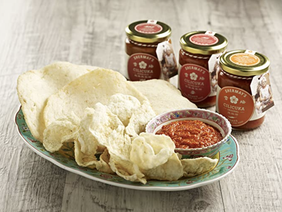 Shermay prawn crackers. (PHOTO: Amazon Singapore)