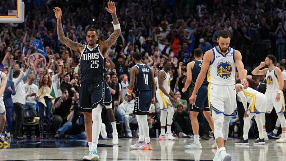 PJ Washington celebrates after the Dallas Mavericks beat the Golden State Warriors