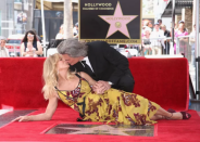 <h2>Goldie Hawn And Kurt Russell</h2> <p><strong>I don't: </strong>The two have never tied the knot, despite having been a couple for 34 years.</p> <p><strong>Here: </strong>Receiving adjoining stars on the Hollywood Walk of Fame</p> <h4>Getty Images</h4>