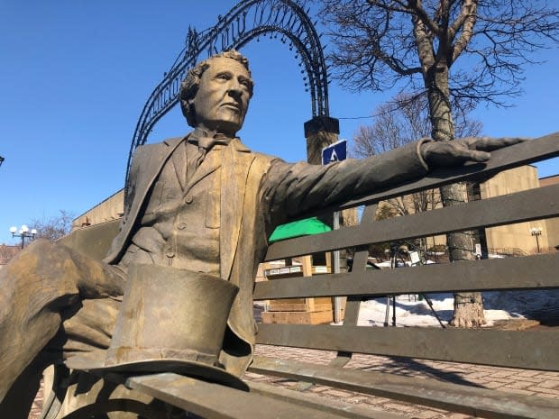 The statue of Sir John A. Macdonald at the corner of Richmond and Queen streets in Charlottetown has been vandalized at least four times since last summer. (Nicola MacLeod/CBC - image credit)