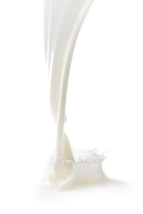 <div class="caption-credit"> Photo by: pavlinec</div><b>2. Milk</b> <br> Milk is known as the least obvious drink to boost metabolism. It is used to prepare ice creams, fattening food products, cream, etc. However, the fact is that milk is rich in calcium which can help you lose weight as it increases the rate at which the body breaks up the fat cells. But in no way does it implicate that you start drinking gallons of milk every day. Instead, you should drink at least one full glass of milk to double the fat burning process. <br> <b>Read: <a rel="nofollow noopener" href="http://betterhealthblog.com/20-practical-tips-to-save-money-on-food/" target="_blank" data-ylk="slk:20 Practical Tips to Save Money On Food;elm:context_link;itc:0;sec:content-canvas" class="link ">20 Practical Tips to Save Money On Food</a></b>