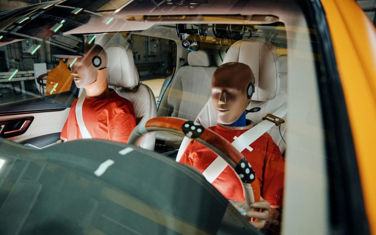 Each passenger dummy is subjected to between 20 and 25 times the force of gravity
