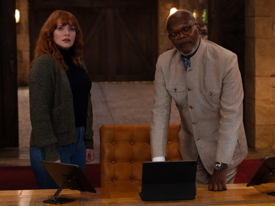 Elly Conway (Bryce Dallas Howard) and Alfred Solomon (Samuel L. Jackson) in "Argylle," directed by Matthew Vaughn.