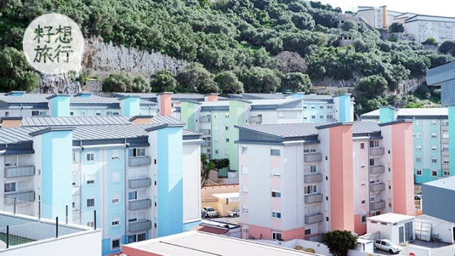 直布羅陀的公屋與香港部份舊屋邨由同一個殖民地基金資助興建，但其房屋政策却大不同。