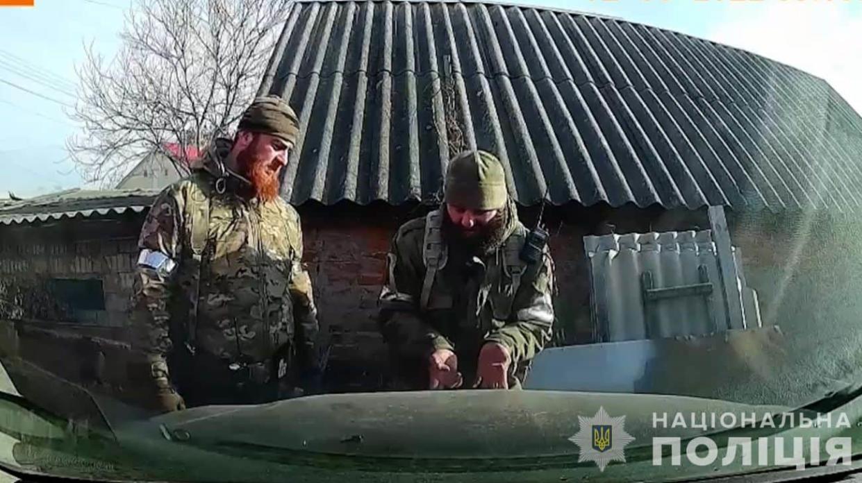 Russian soldiers in Katiuzhanka. Screenshot: website of the National Police