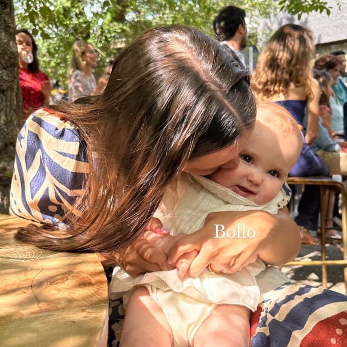 Marta Pombo y su pequeña Matilda