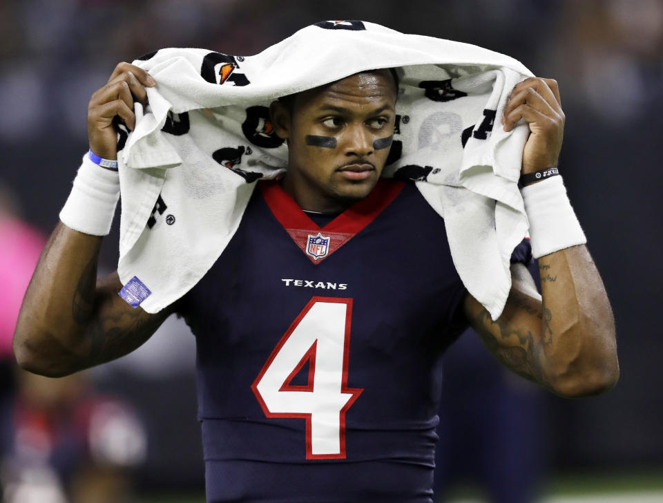 Texans QB Deshaun Watson was throwing during individual drills at the team's OTA practice on Tuesday. (AP)