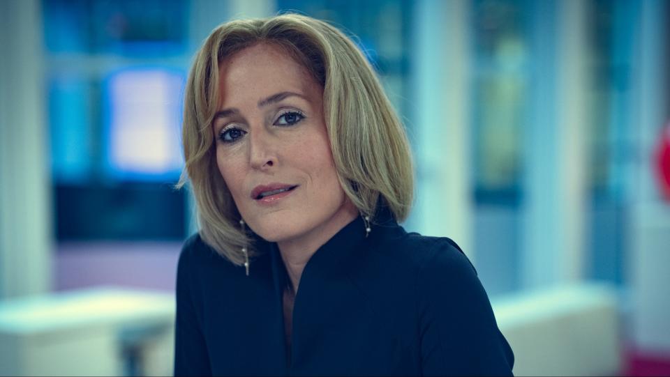 Gillian Anderson in Scoop