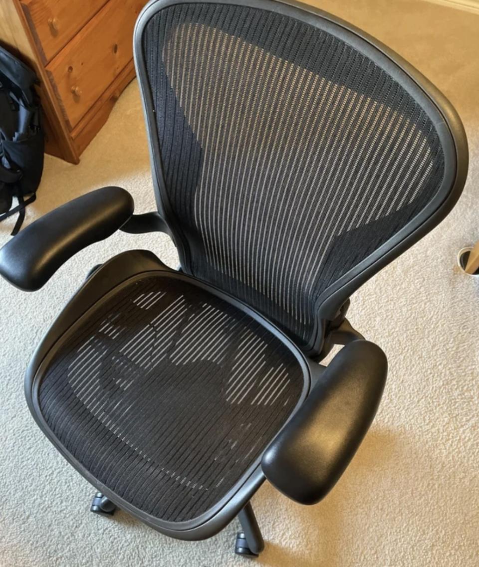 office chair with wheels