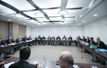 UN Special Envoy for Syria Staffan de Mistura holds a meeting of Intra-Syria peace talks with Syria's opposition delegation at Palais des Nations in Geneva, Switzerland, March 25, 2017. REUTERS/Xu Jinquan/Pool