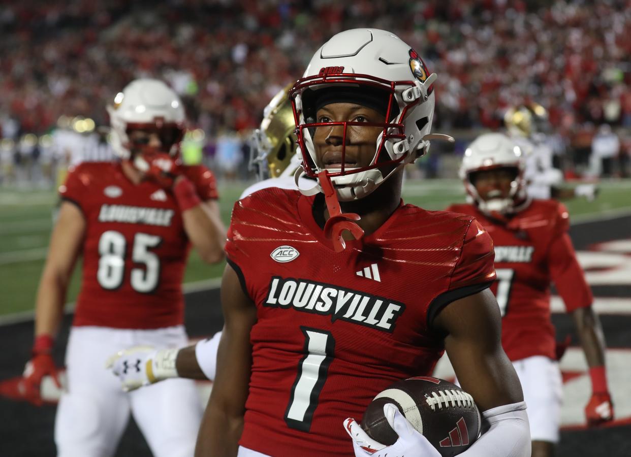 Louisville’s Jamari Thrash scores a touchdown against Notre Dame.