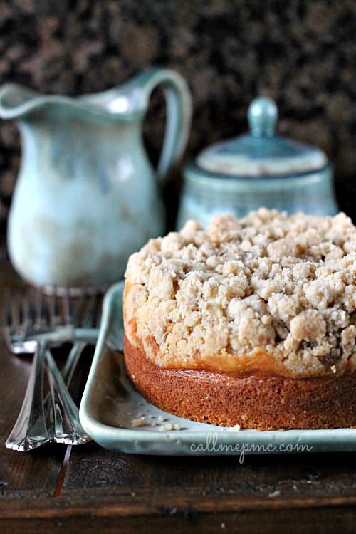 Amaretto Cream Cheese Coffee Cake Recipe